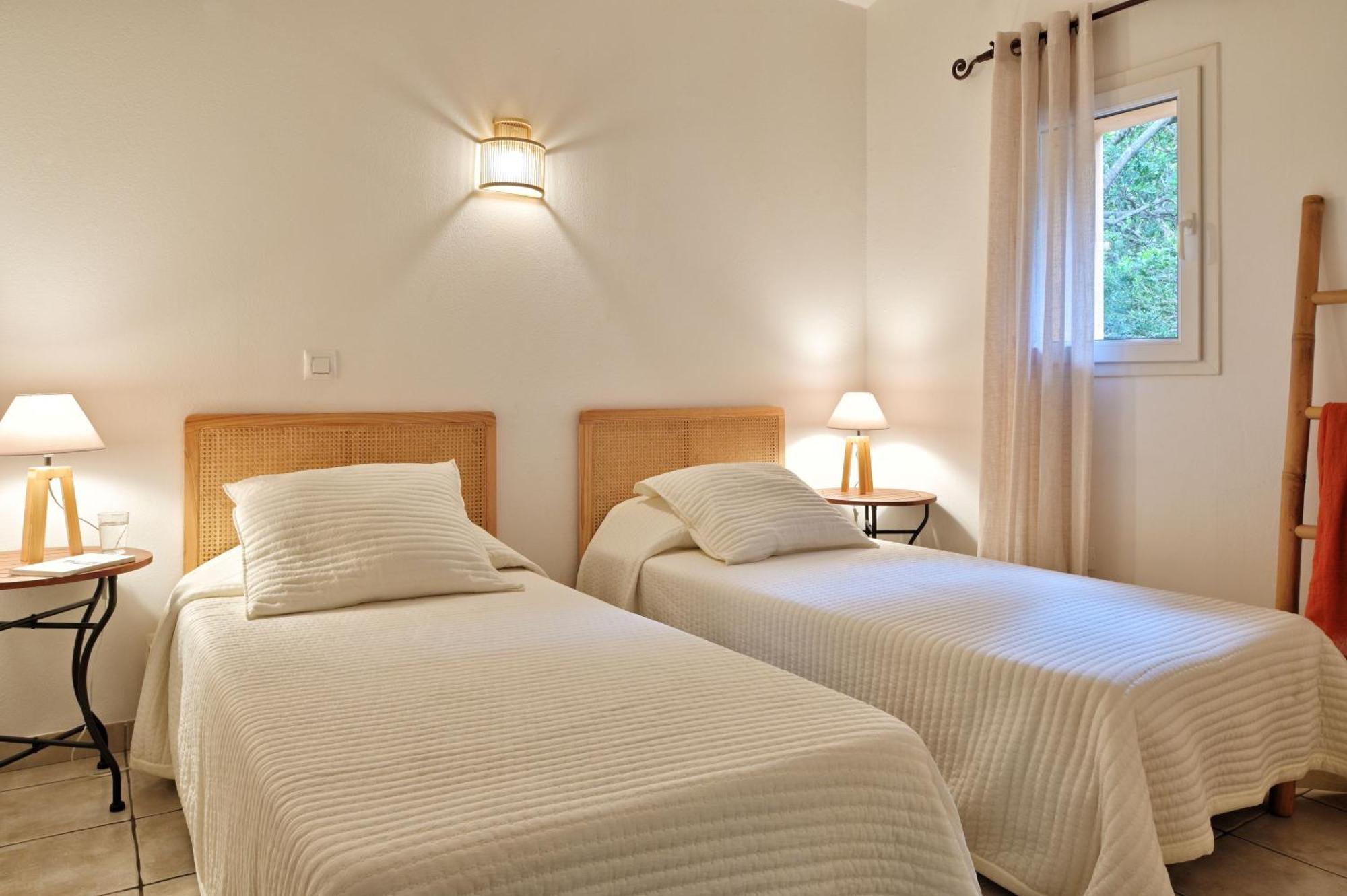 Hotel Abbartello Олмето Екстериор снимка